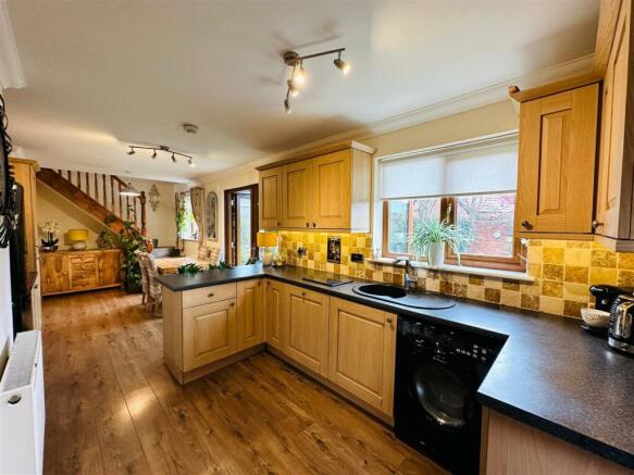 Dining Kitchen