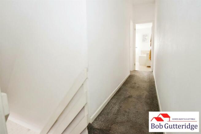 FIRST FLOOR LANDING