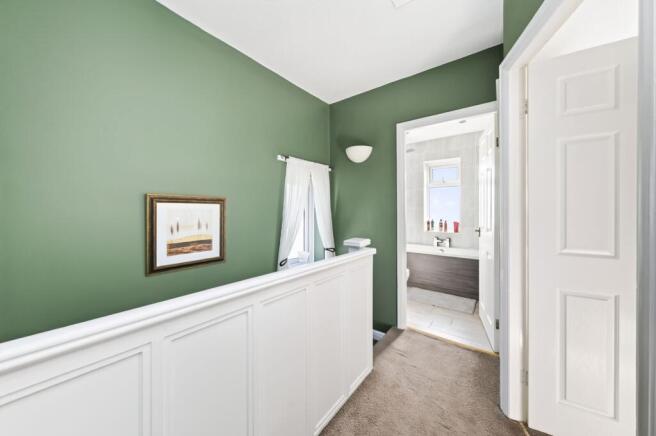 3 bed Semi-Detached for sale Image 10