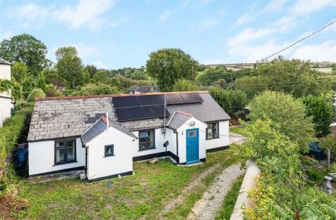 Bere Ferrers, Yelverton