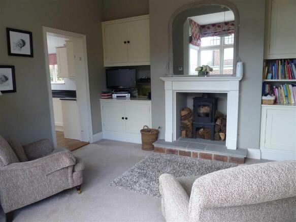 BREAKFAST ROOM