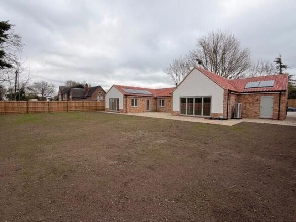 The O'Sullivan (Plot 1), Frith Way, Great Moulton, Norwich, Norfolk, NR15 photo 4