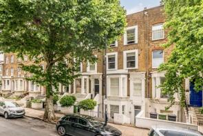 3, 108 112 Russell Court, Hammersmith Grove, London W6 7HB
