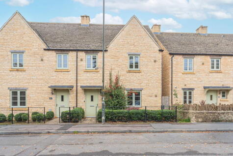 Tailors Walk, Quercus Road, Tetbury