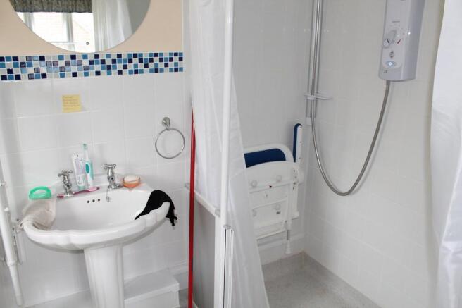 En-suite Wet Room