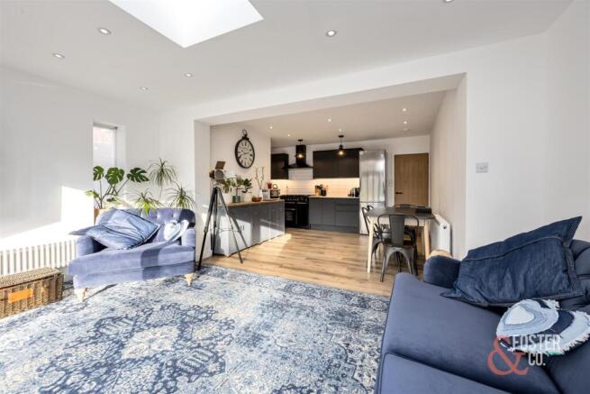 Flower Farm Close, 6-013.jpg