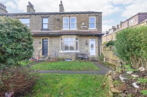 4, Belvoir Gardens, Halifax HX3 0NF