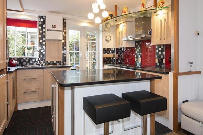 17 Baywell Rd Me19 5
