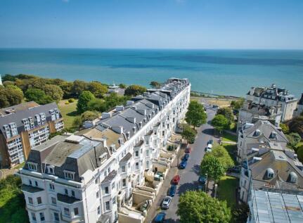 Clifton Gardens, Folkestone, CT20
