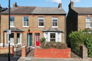 89, Oaklands Road, London W7 2DT