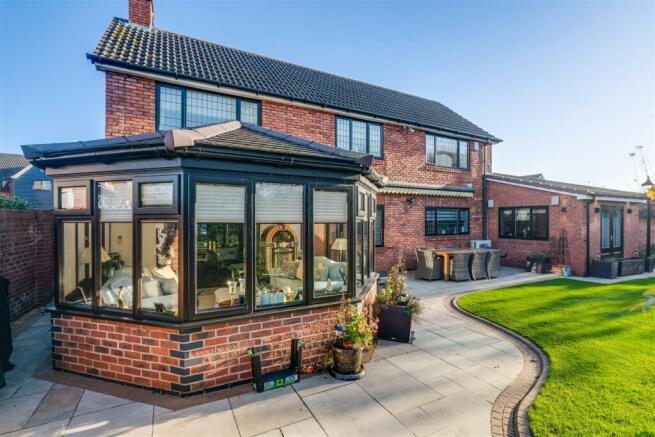Conservatory (external)