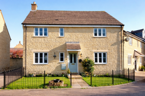 23, Stocks Lane, Carterton OX18 1LH
