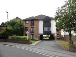 Flat 9, 16 Mayflower Court, Banister Road, Southampton SO15 2NQ