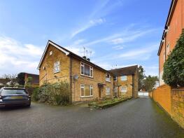 3, Rosedene Court, Ickenham Road, Ruislip HA4 7BY