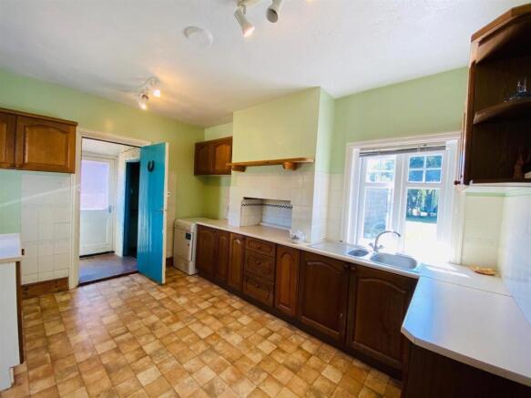 Kitchen.jpg