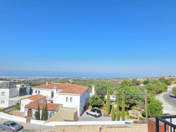 4 Bedroom Detached H