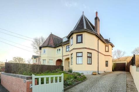 Streamvale, Newport, NP18