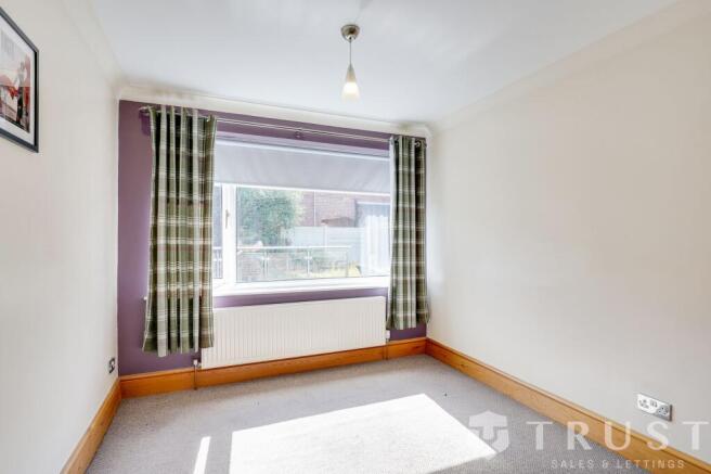 3 bed Semi-Detached for sale Image 9