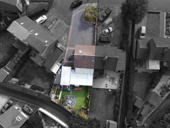 13 East Dene AERIAL-7bw.jpg
