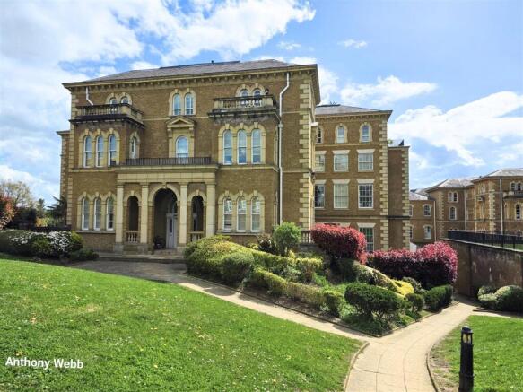 Front Aspect
