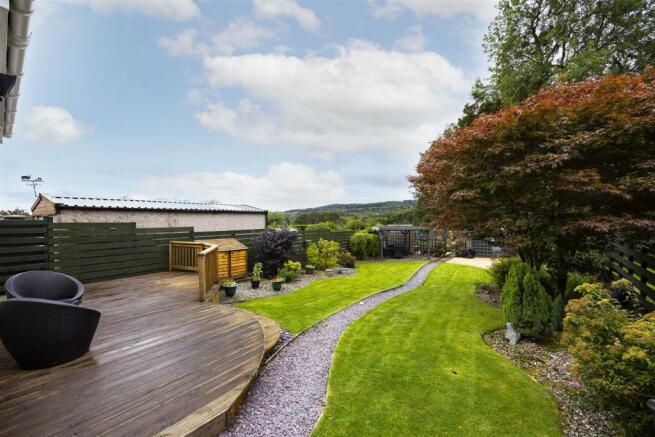 10_CROSSHOUSE_RD_CAMPSIE_GLEN_005.JPG