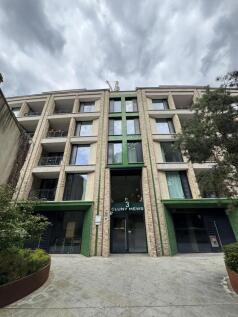 3 Cluny Mews, London, SW5 9AG