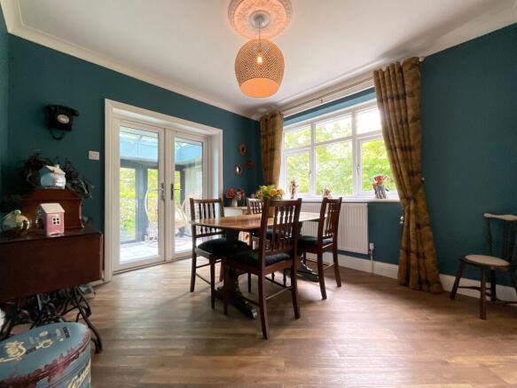 3 bed Detached Bungalow for sale Image 10