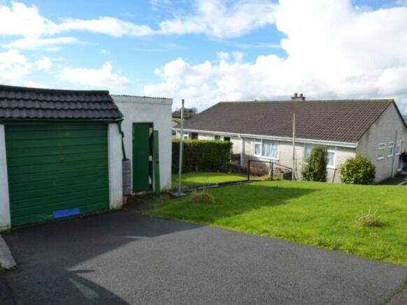 Garage & Garden