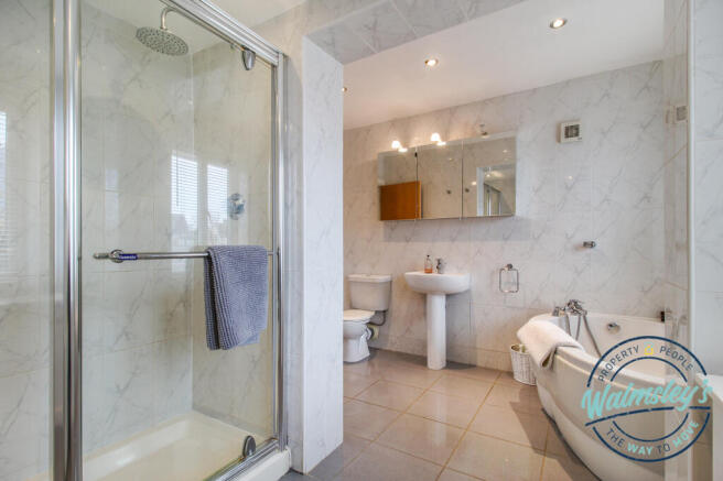 En-suite four piece