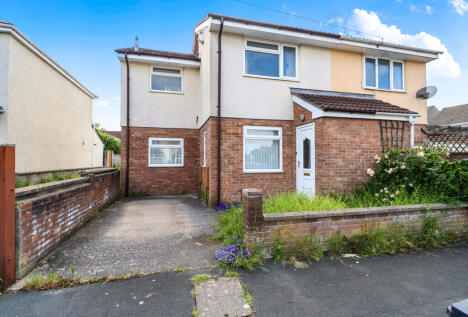 Crossfield Road, Bristol, South Gloucestershire, BS16