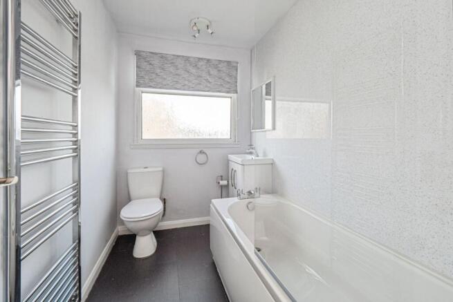 3 bed Detached Bungalow for sale Image 10