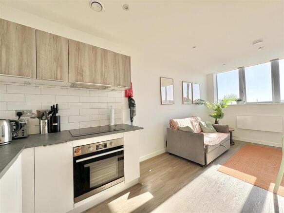 Living Room / Kitchen