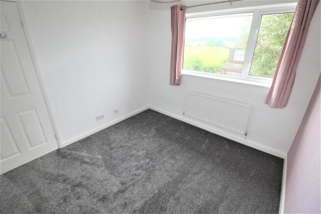 3 bed Semi-Detached to rent Image 9