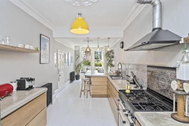 Kitchen/Dining Room