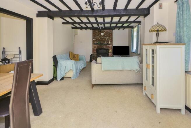 Lounge/dining area