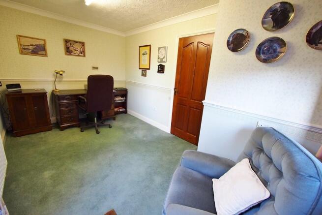 Study / Bedroom f...