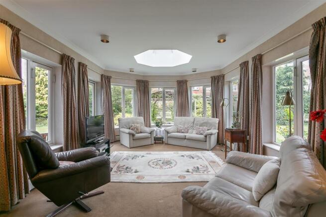 Sitting Area