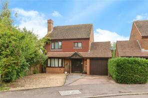2, Holmes Close, Basingstoke RG22 4UT