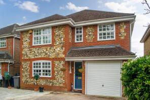2, Grovers Court, Princes Risborough HP27 0ET
