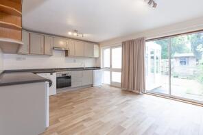 27, St Amand Drive, Abingdon OX14 5RG