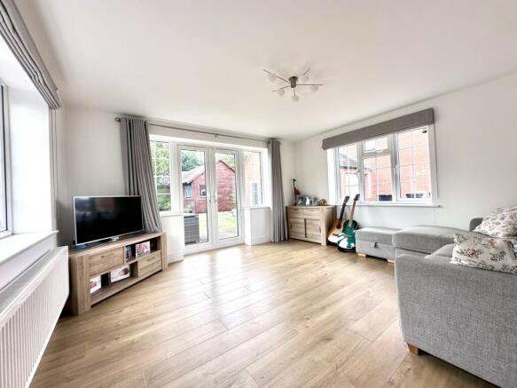Living room 1
