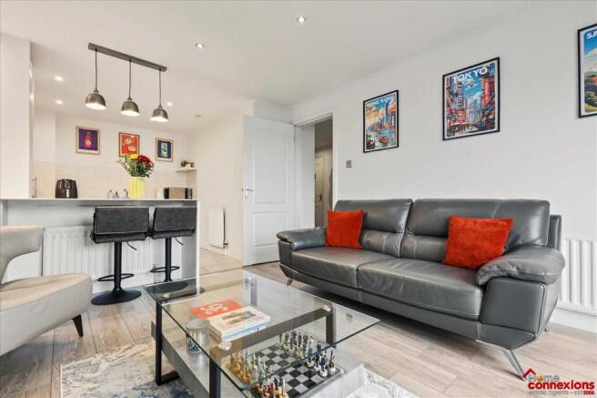 Lounge Area (2)