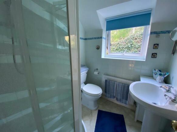 Shower Room.jpg