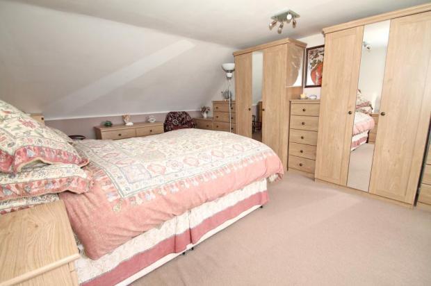 Main House Bed 1