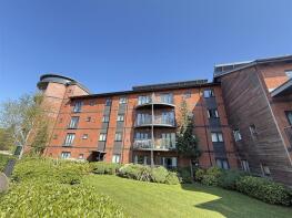 25, Hobart Point, Churchfields Way, West Bromwich B71 4FF