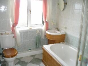 Bathroom/wc