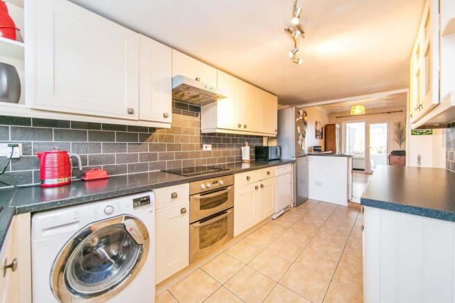Kitchen/Breakfast