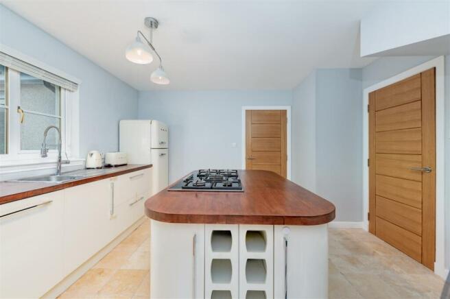 9 Lime Grove Dundee-8.jpg