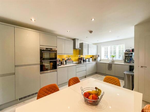 Kitchen diner