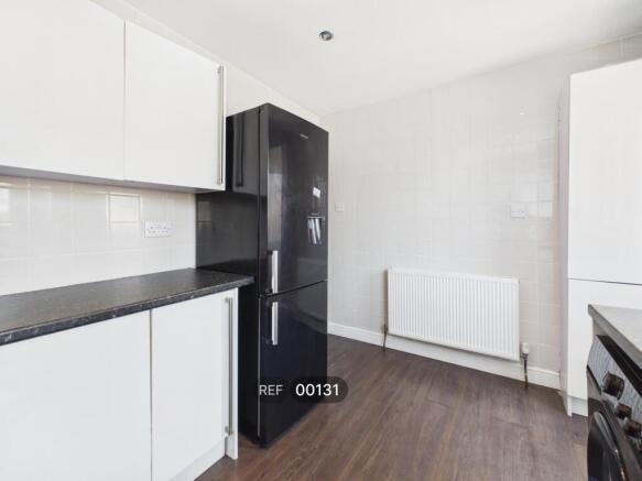 2 bed Not Specified to rent Image 5